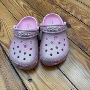 CROCS Toddler Classic Pink Glitter Clog - Size C7